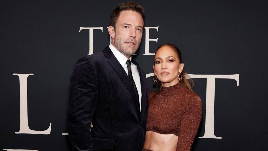 red-carpet-style-:-hier-haben-alle-nur-augen-fuer-ben-affleck-+-jennifer-lopez red-carpet-style-:-hier-haben-alle-nur-augen-fuer-ben-affleck-+-jennifer-lopez