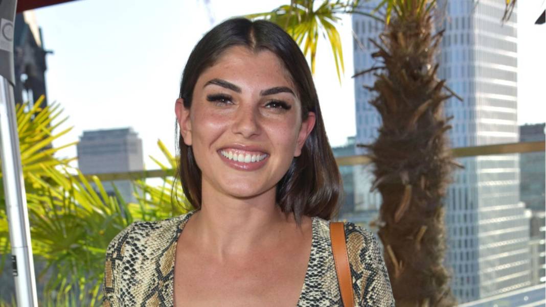 yeliz-koc:-yeliz-koc-postet-erstes-bild-mit-tochter-snow-elanie yeliz-koc:-yeliz-koc-postet-erstes-bild-mit-tochter-snow-elanie