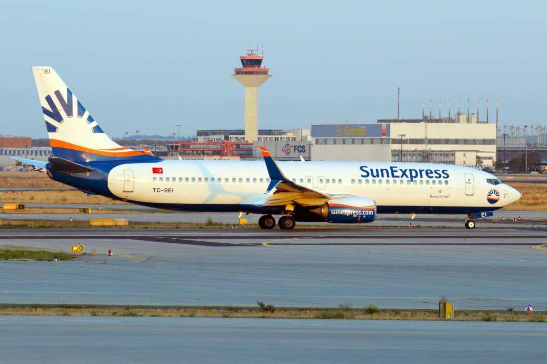 pad:-sun-express-fliegt-nach-antalya