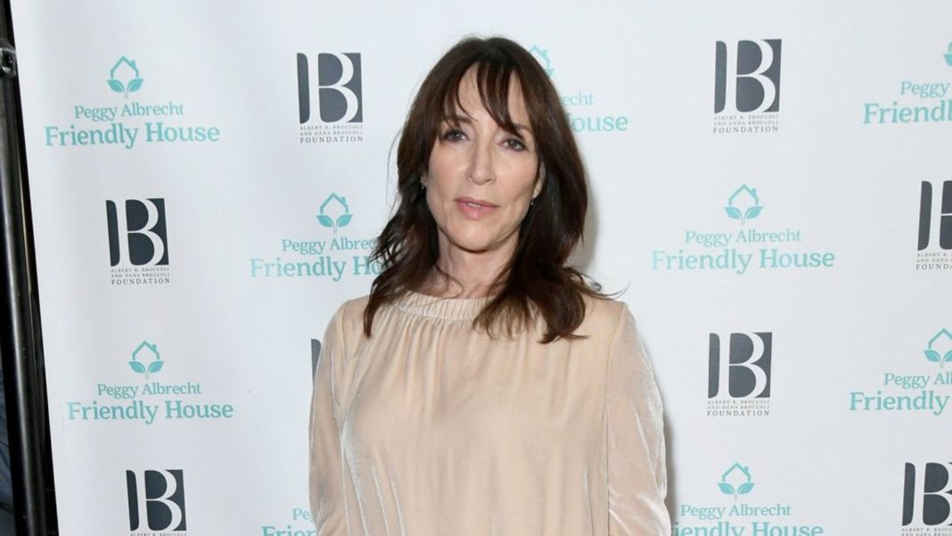 katey-sagal:-“al-bundy”-star-von-auto-erfasst? katey-sagal:-“al-bundy”-star-von-auto-erfasst?