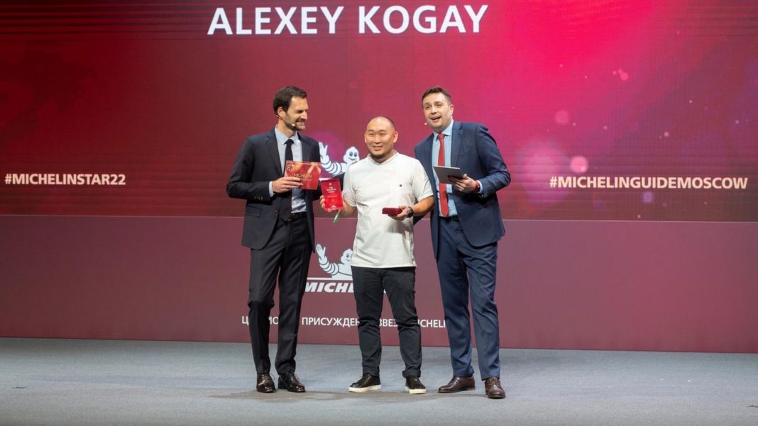 die-rote-gourmet-bibel:-sterne-regen-in-moskau-–-spitzenkoeche-sollen-touristen-nach-russland-locken die-rote-gourmet-bibel:-sterne-regen-in-moskau-–-spitzenkoeche-sollen-touristen-nach-russland-locken