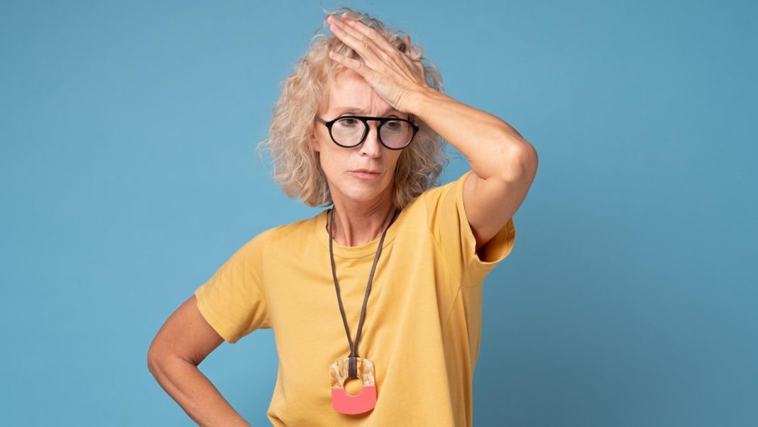 hirnstoffwechsel:-stimmt-es-eigentlich,-dass-manche-frauen-in-den-wechseljahren-schusselig-werden? hirnstoffwechsel:-stimmt-es-eigentlich,-dass-manche-frauen-in-den-wechseljahren-schusselig-werden?