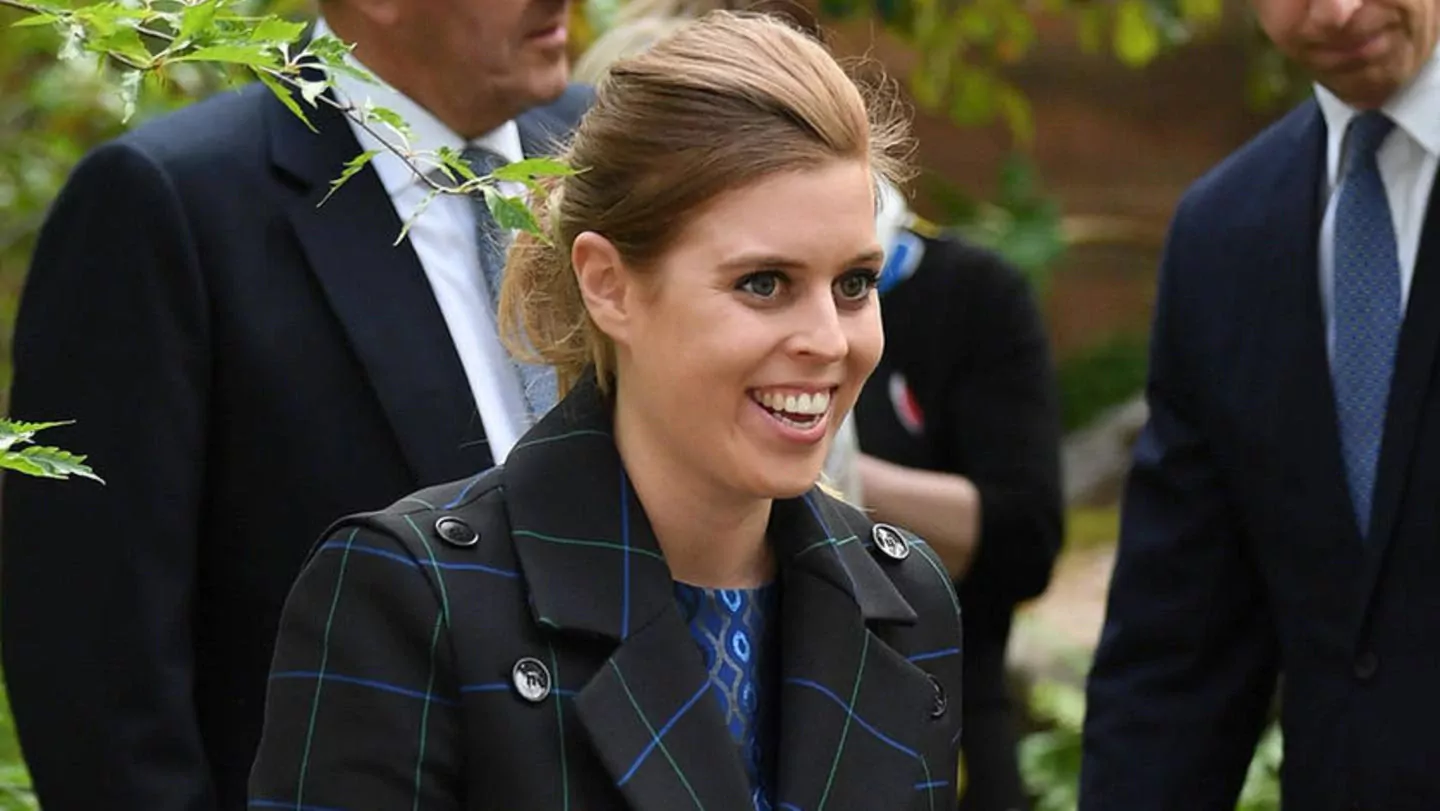 prinzessin-beatrice:-news-von-baby-sienna-–-auf-die-meghans-tochter-lange-warten-musste prinzessin-beatrice:-news-von-baby-sienna-–-auf-die-meghans-tochter-lange-warten-musste