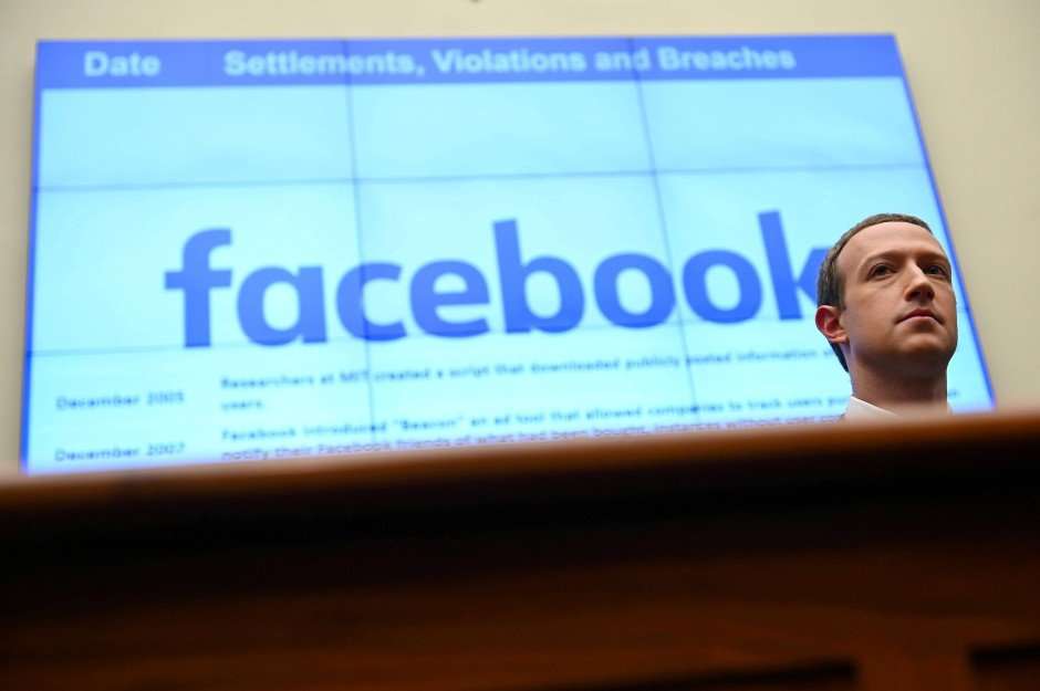 facebook-in-der-krise:-zuckerberg-wittert-verschwoerung facebook-in-der-krise:-zuckerberg-wittert-verschwoerung