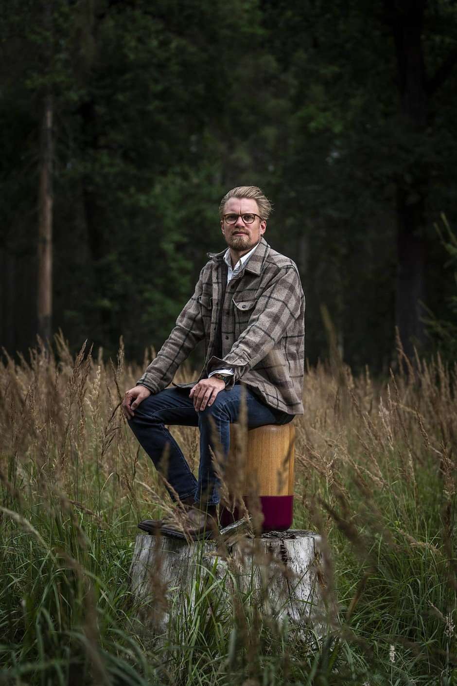 wo-das-designlabel-bullenberg-das-holz-fuer-seine-moebel-schlagen-laesst-–-ein-besuch wo-das-designlabel-bullenberg-das-holz-fuer-seine-moebel-schlagen-laesst-–-ein-besuch