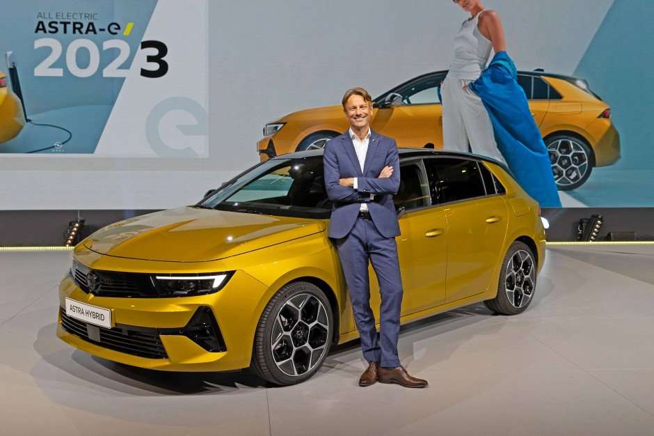 neuer-opel-chef-im-gespraech:-„wir-behalten-alle-werke“ neuer-opel-chef-im-gespraech:-„wir-behalten-alle-werke“