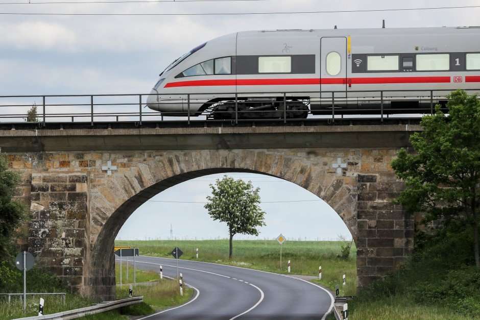 kosten-in-milliardenhoehe:-mehr-als-1000-bahn-bruecken-sind-sanierungsbeduerftig kosten-in-milliardenhoehe:-mehr-als-1000-bahn-bruecken-sind-sanierungsbeduerftig