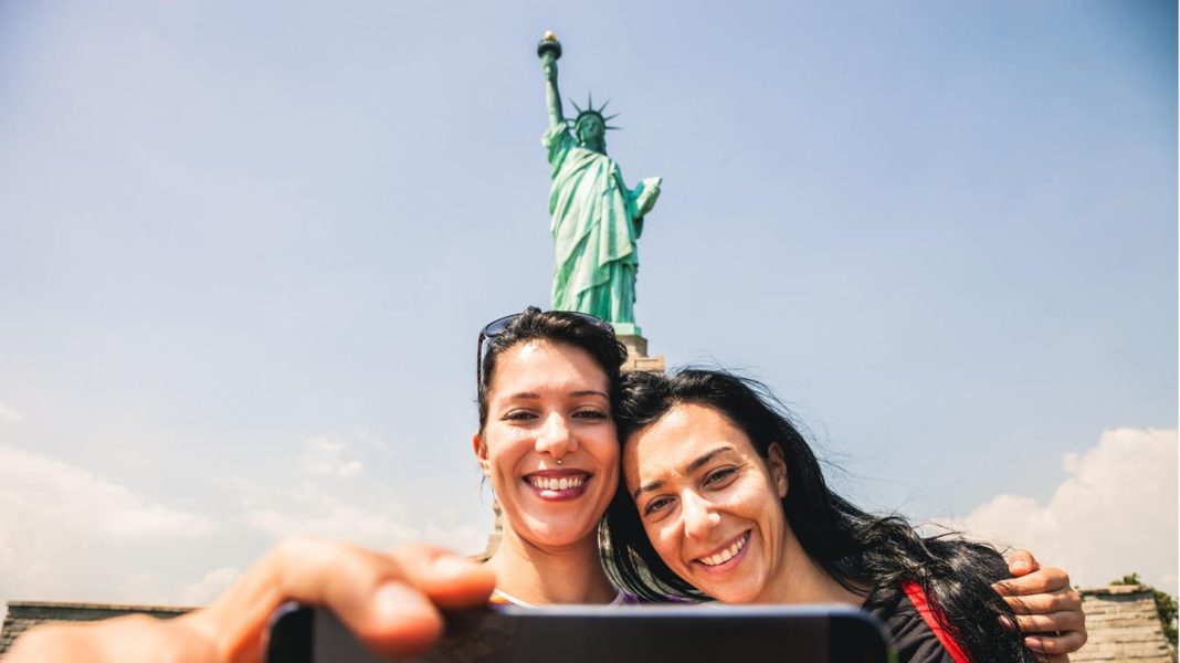 nur-fuer-geimpfte:-nach-aufhebung-des-einreisestopps:-was-reisende-in-die-usa-jetzt-wissen-muessen