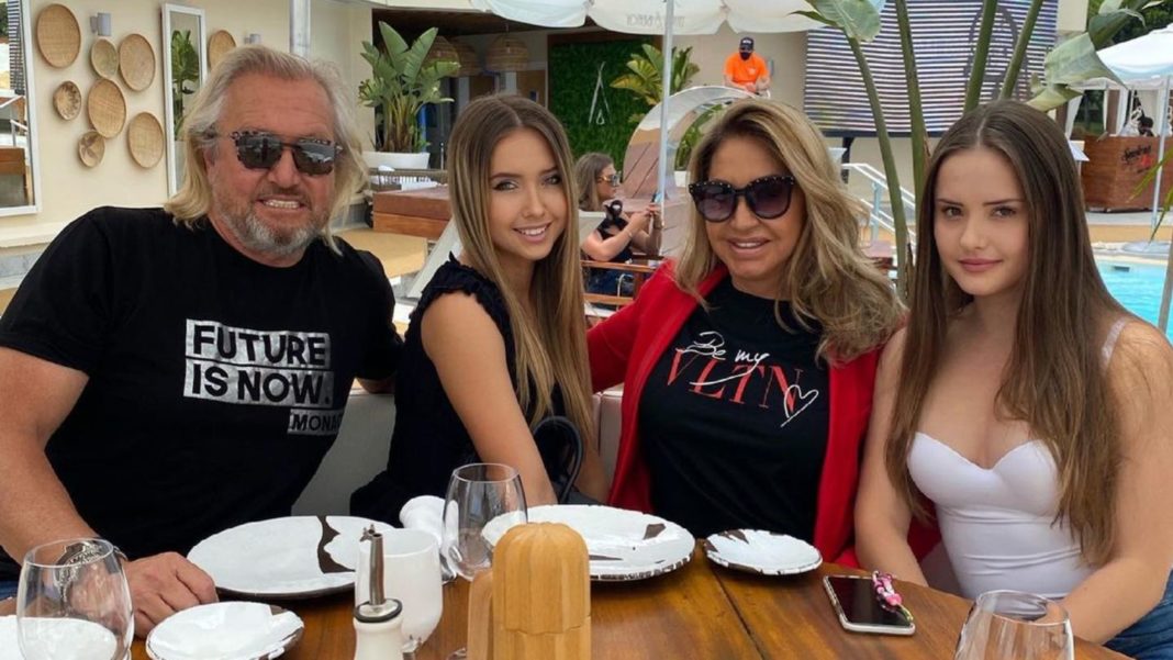 davina-geiss:-“papa-droht,-meinem-freund-alle-finger-abzuschneiden” davina-geiss:-“papa-droht,-meinem-freund-alle-finger-abzuschneiden”