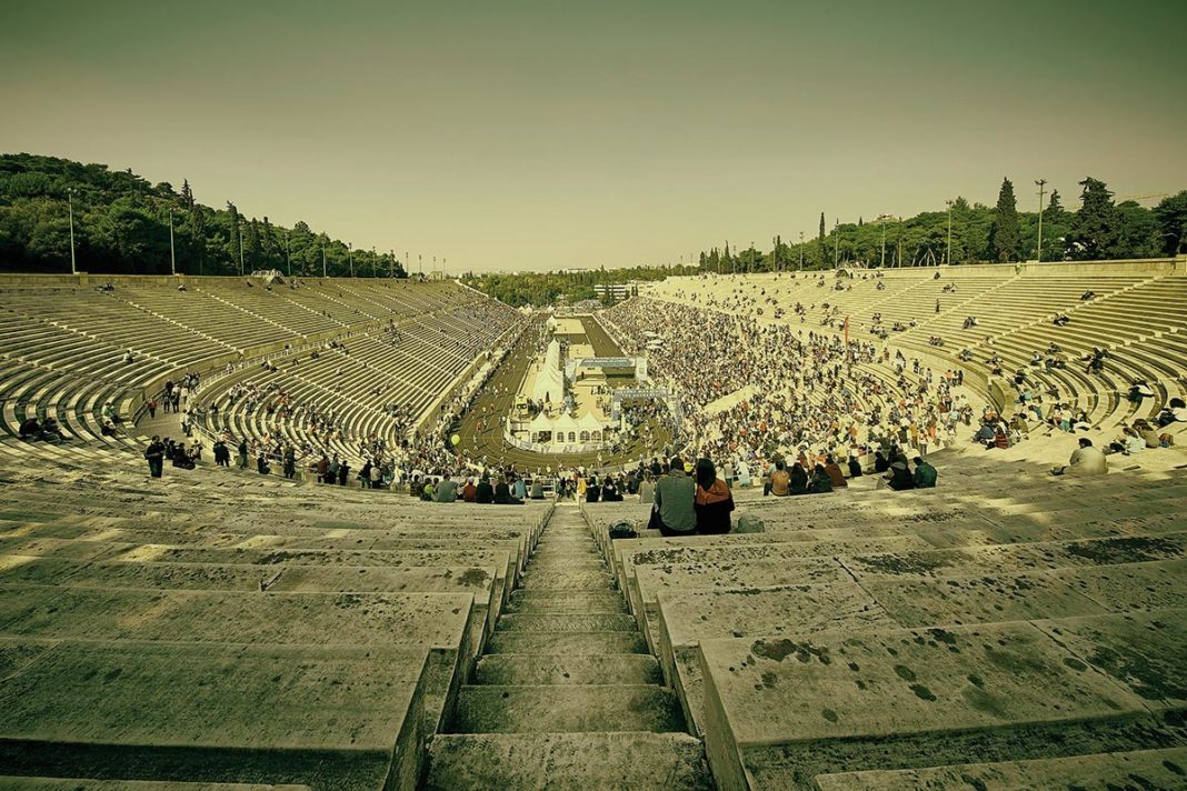 gkelaouzos-und-privilegio-sieger-des-athen-marathon gkelaouzos-und-privilegio-sieger-des-athen-marathon