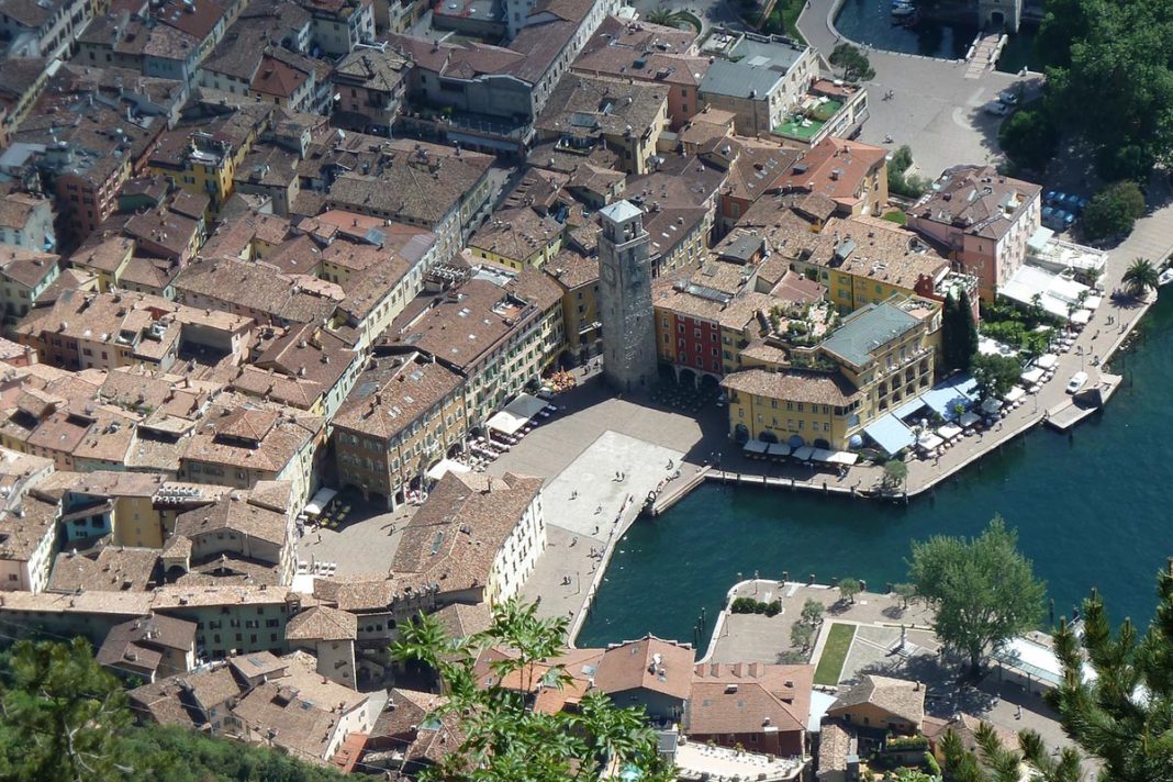 strassenlauf-wochenende,-kompakt:-schoeneborn-siegt-am-gardasee strassenlauf-wochenende,-kompakt:-schoeneborn-siegt-am-gardasee