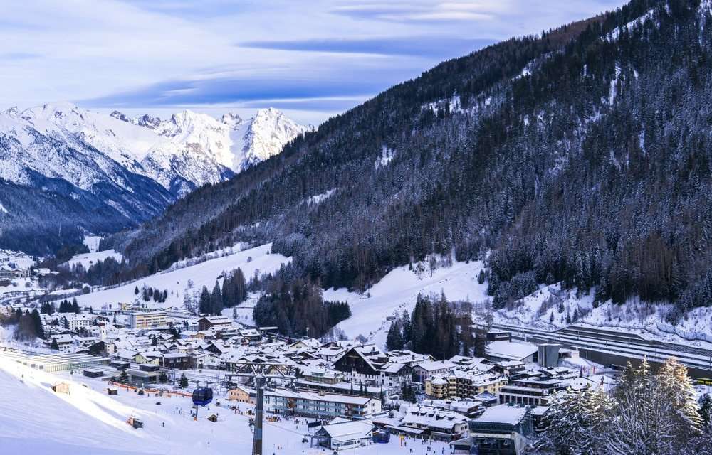 sankt-anton-–-ein-weisses-paradies-mit-einer-grossen-geschichte sankt-anton-–-ein-weisses-paradies-mit-einer-grossen-geschichte