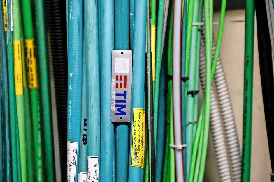 us-fondsgesellschaft-kkr-bietet-11-milliarden-euro-fuer-telecom-italia us-fondsgesellschaft-kkr-bietet-11-milliarden-euro-fuer-telecom-italia