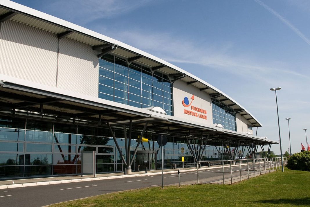 zeitfracht:-stadt-rostock-stimmt-flughafen-verkauf-zu zeitfracht:-stadt-rostock-stimmt-flughafen-verkauf-zu