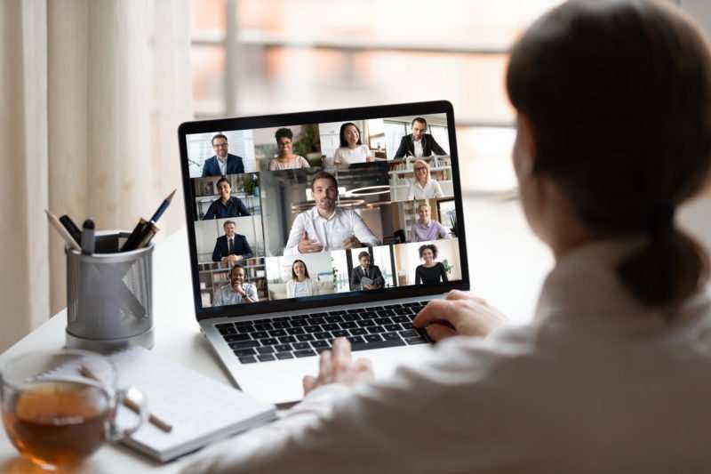 zoom-fatigue:-wie-video-besprechungen-eure-meetings-kaputtmachen-koennen zoom-fatigue:-wie-video-besprechungen-eure-meetings-kaputtmachen-koennen
