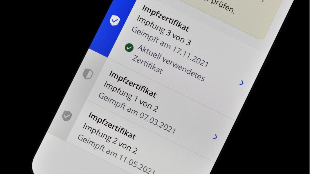 aus-fuer-gelben-impfpass:-baden-wuerttemberg-und-brandenburg-akzeptieren-nur-noch-digitalen-impfnachweis