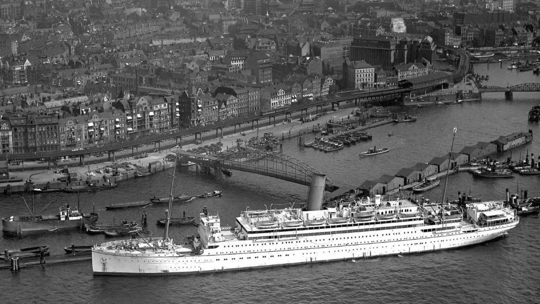 die-hansestadt-von-oben:-alte-luftbilder:-so-sah-hamburg-ende-der-1920er-jahre-aus die-hansestadt-von-oben:-alte-luftbilder:-so-sah-hamburg-ende-der-1920er-jahre-aus
