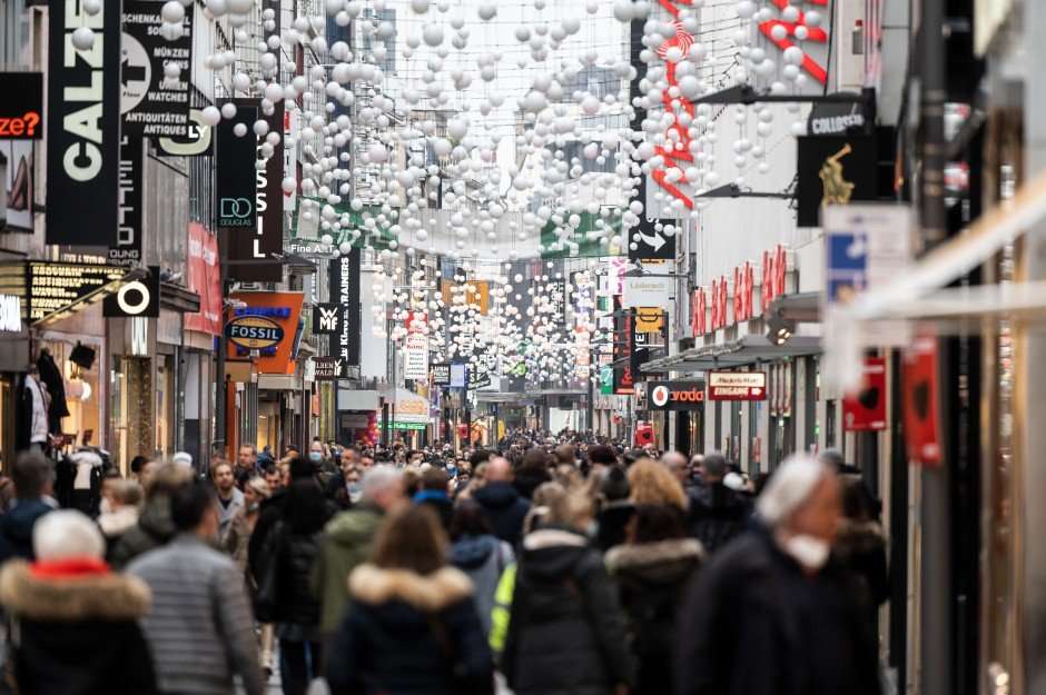 weihnachtsgeschenke-zu-ostern:-wir-muessen-warten weihnachtsgeschenke-zu-ostern:-wir-muessen-warten