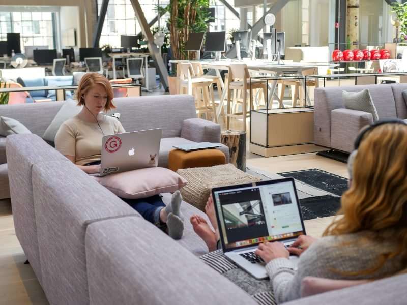homeoffice,-flexibel-oder-vor-ort-im-buero:-so-teilt-dieses-unternehmen-seinen-mitarbeitern-bestimmte-„persoenlichkeiten“-zu homeoffice,-flexibel-oder-vor-ort-im-buero:-so-teilt-dieses-unternehmen-seinen-mitarbeitern-bestimmte-„persoenlichkeiten“-zu