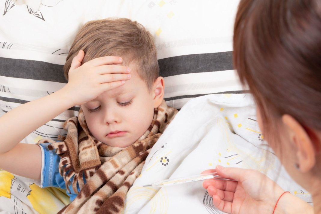 weltweit-steigen-die-infektionszahlen-bei-kindern