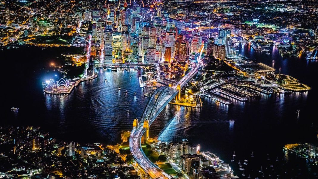 bildband-“city-lights”:-so-bunt-funkeln-nachts-die-metropolen bildband-“city-lights”:-so-bunt-funkeln-nachts-die-metropolen