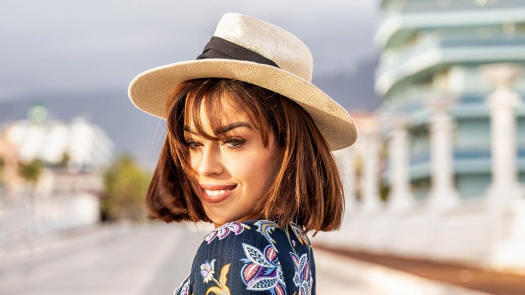 kurzhaar-frisuren:-fransiger-pony-und-short-bob:-mit-diesen-frisuren-liegen-sie-2022-im-trend kurzhaar-frisuren:-fransiger-pony-und-short-bob:-mit-diesen-frisuren-liegen-sie-2022-im-trend