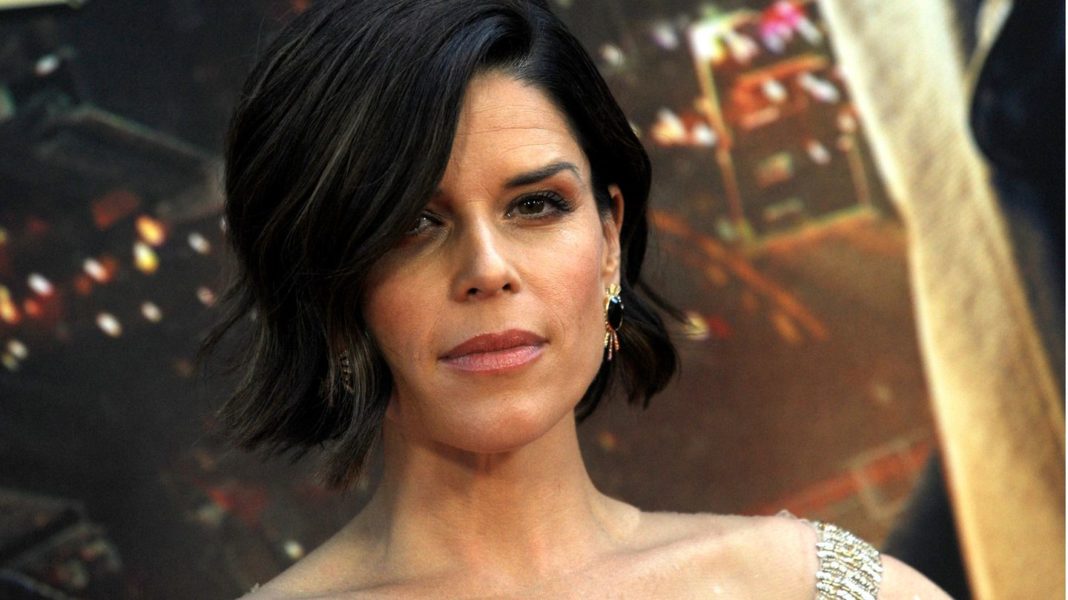 leute-von-heute:-baerenattacke-am-filmset:-neve-campbell-berichtet-von-horrorerlebnis leute-von-heute:-baerenattacke-am-filmset:-neve-campbell-berichtet-von-horrorerlebnis
