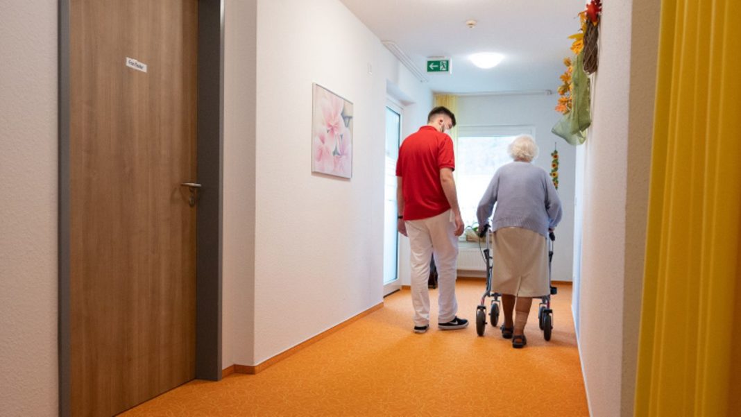 mangelnde-transparenz:-mehrere-bundeslaender-veroeffentlichen-gutachten-zu-pflegeheimen-nicht mangelnde-transparenz:-mehrere-bundeslaender-veroeffentlichen-gutachten-zu-pflegeheimen-nicht