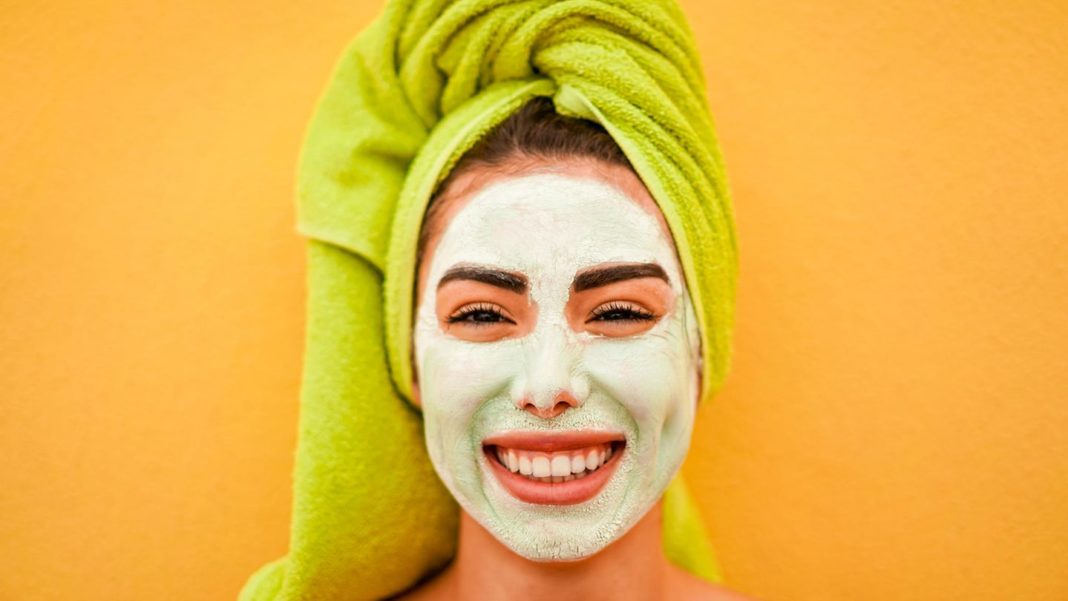 gegen-mitesser-&-pickel:-green-mask-stick:-was-ist-dran-an-dem-social-media-hype?