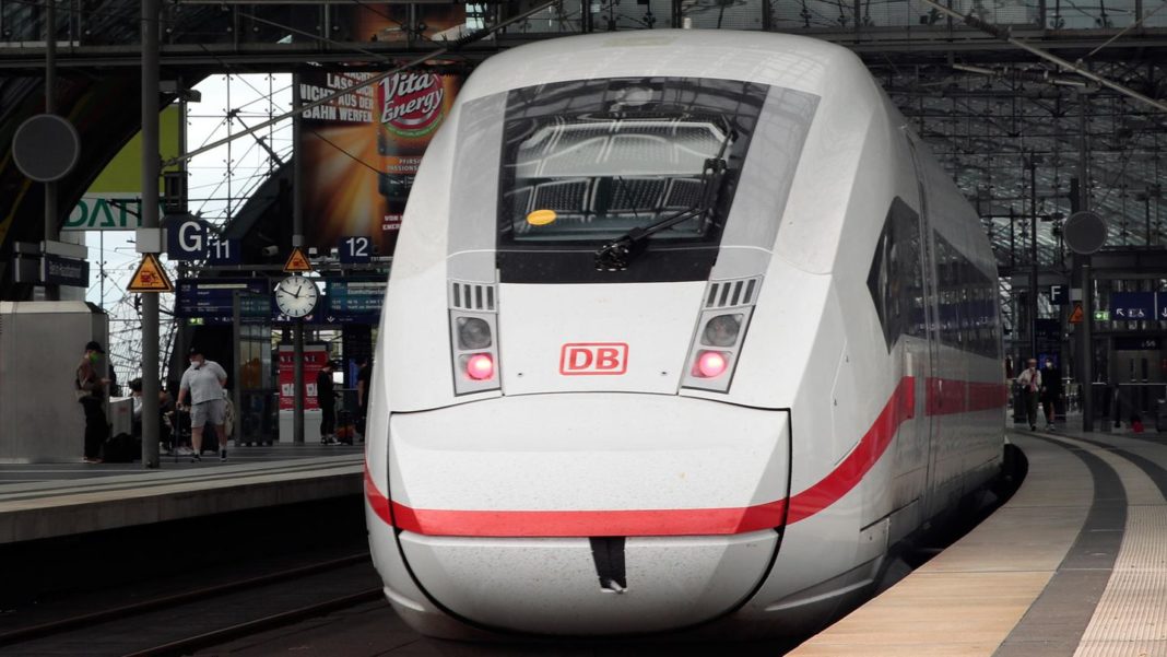 bahn-bingo-der-verspaetungs-begruendungen:-warum-es-bei-der-bahn-keine-“verzoegerungen-im-betriebsablauf”-mehr-gibt