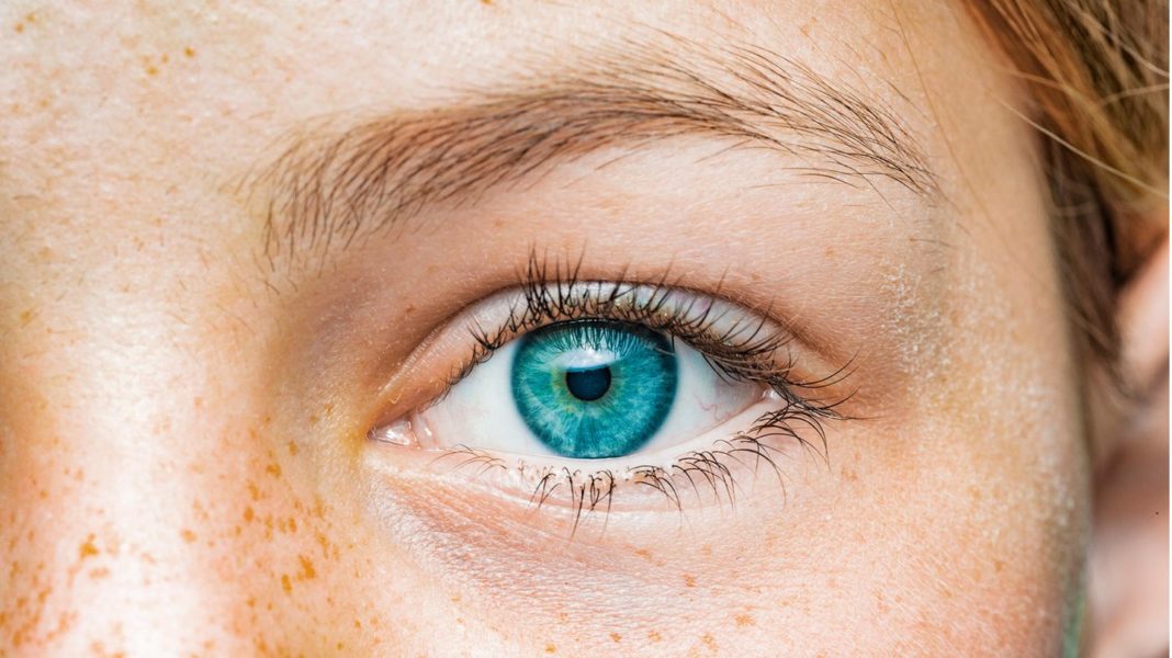 gut-zu-wissen:-was-steckt-hinter-dem-nervigen-zucken-am-auge? gut-zu-wissen:-was-steckt-hinter-dem-nervigen-zucken-am-auge?