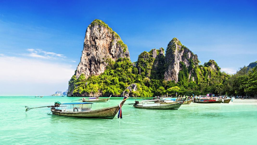fernreisen:-traumziel-thailand-lockert-einreiseregeln-–-aber-strafen-bei-vergehen fernreisen:-traumziel-thailand-lockert-einreiseregeln-–-aber-strafen-bei-vergehen