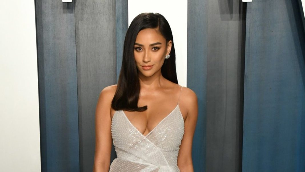 shay-mitchell:-schauspielerin-ist-wieder-schwanger shay-mitchell:-schauspielerin-ist-wieder-schwanger