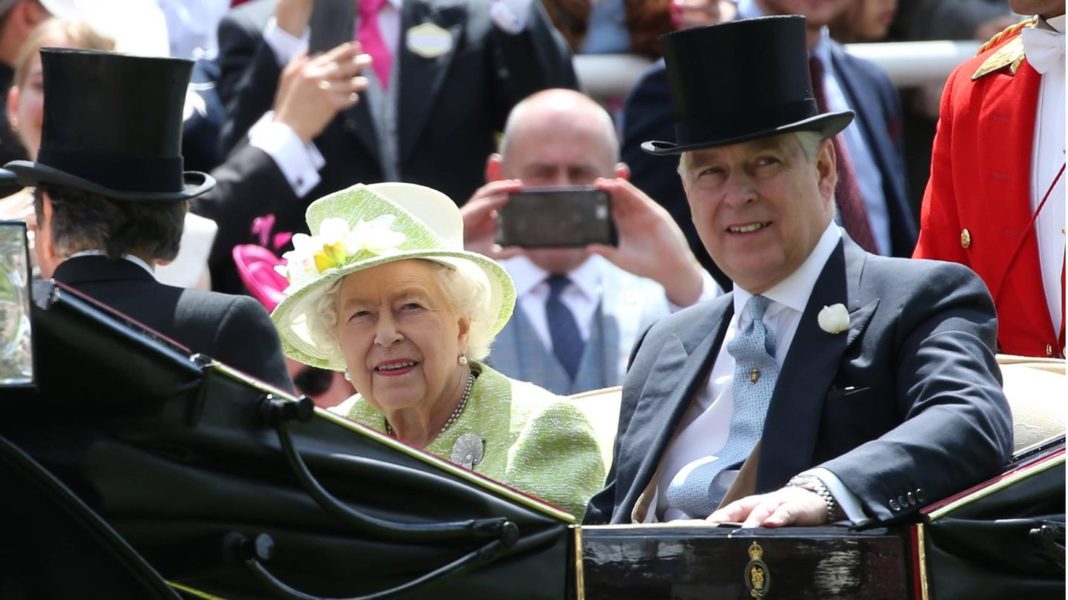 royal-:-prinz-andrews-einigung-mit-virginia-giuffre:-was-der-schritt-fuer-seine-familie-bedeutet royal-:-prinz-andrews-einigung-mit-virginia-giuffre:-was-der-schritt-fuer-seine-familie-bedeutet