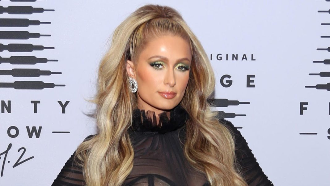 paris-hilton:-so-sehr-hat-sich-die-kult-blondine-von-damals-bis-heute-veraendert paris-hilton:-so-sehr-hat-sich-die-kult-blondine-von-damals-bis-heute-veraendert