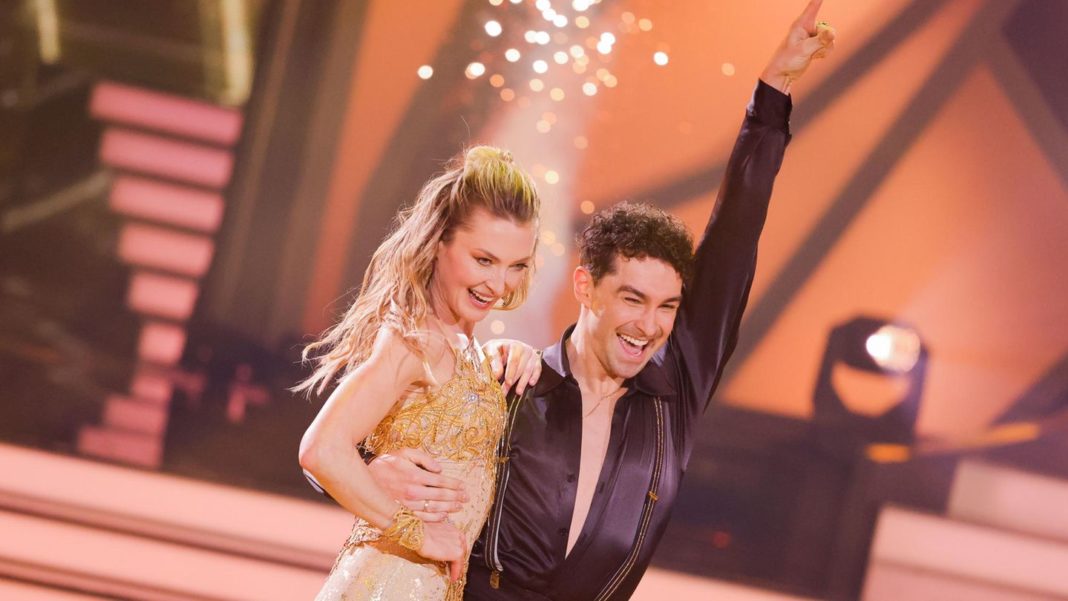 “let’s-dance-2022”:-lilly-zu-sayn-wittgenstein-ueber-ihren-titel:-“leiste-erst-etwas,-bevor-du-damit-hausieren-gehst” “let’s-dance-2022”:-lilly-zu-sayn-wittgenstein-ueber-ihren-titel:-“leiste-erst-etwas,-bevor-du-damit-hausieren-gehst”