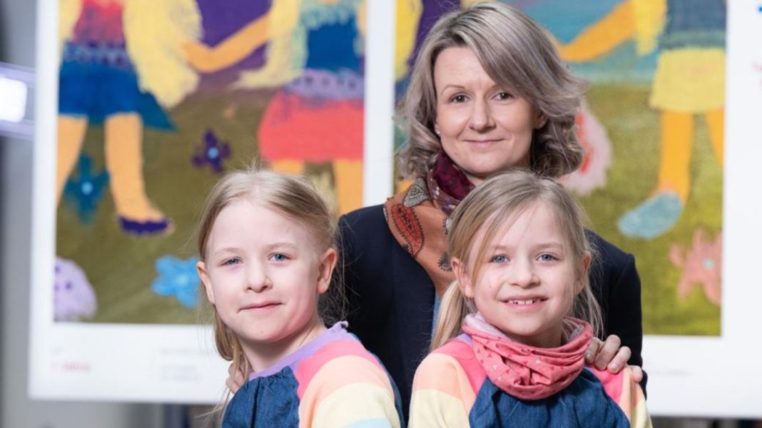 neurofibromatose-typ-1:-seltene-krankheit:-zwillingsschwestern-kaempfen-gegen-heimtueckische-knubbel