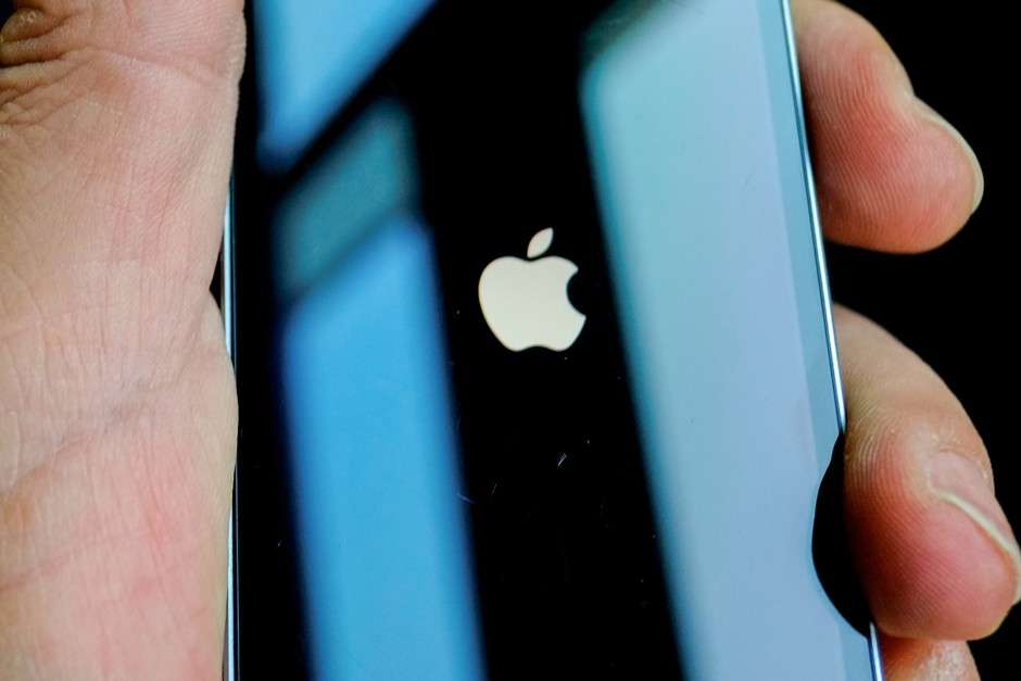 ukraine-krieg:-apple-stoppt-produktverkaeufe-in-russland ukraine-krieg:-apple-stoppt-produktverkaeufe-in-russland