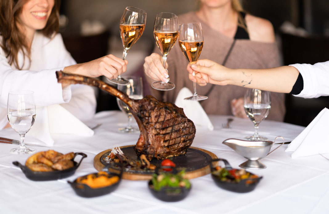 ladies-steak-tasting