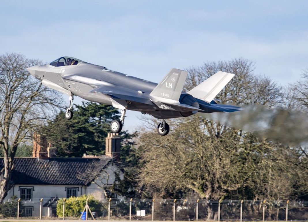 berlin:-zwei-lockheed-martin-f-35-mussten-notlanden berlin:-zwei-lockheed-martin-f-35-mussten-notlanden