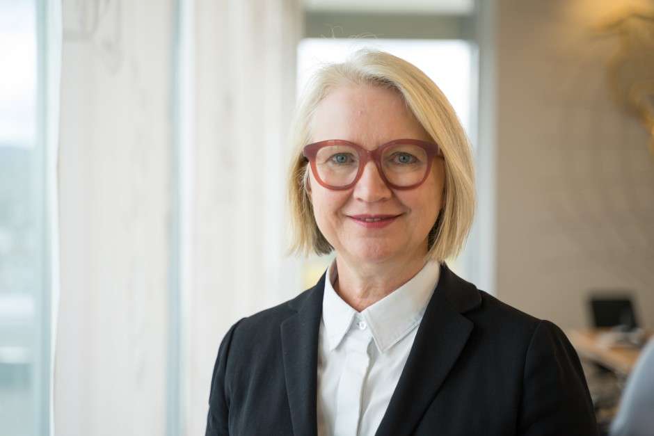 wie-anfaellig-ist-unsere-wirtschaft-fuer-cyberangriffe,-frau-schnitzer? wie-anfaellig-ist-unsere-wirtschaft-fuer-cyberangriffe,-frau-schnitzer?