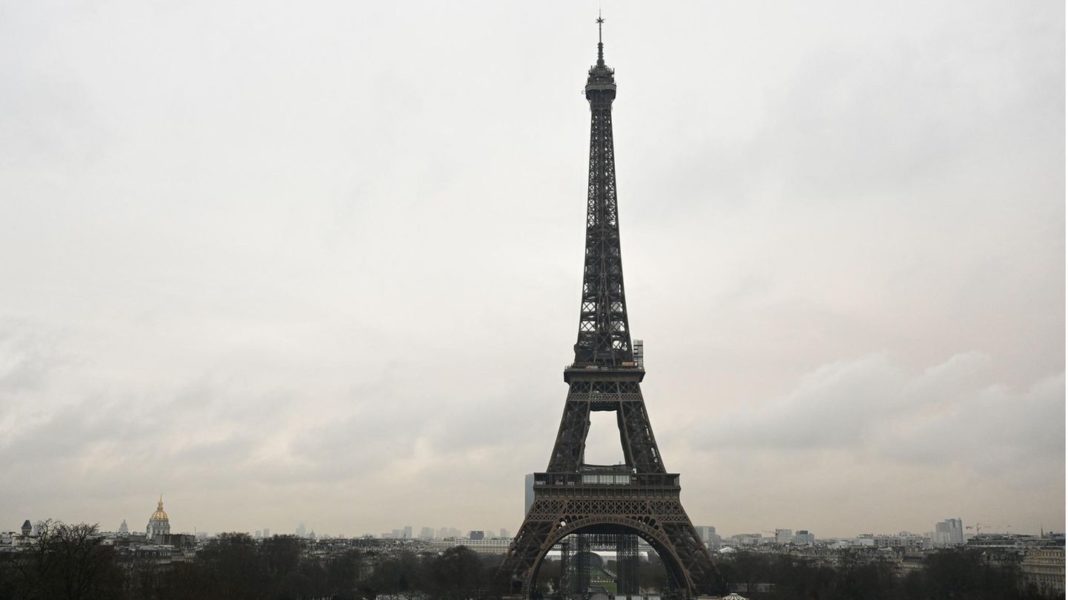pariser-wahrzeichen:-warum-der-eiffelturm-um-sechs-meter-gewachsen-ist pariser-wahrzeichen:-warum-der-eiffelturm-um-sechs-meter-gewachsen-ist