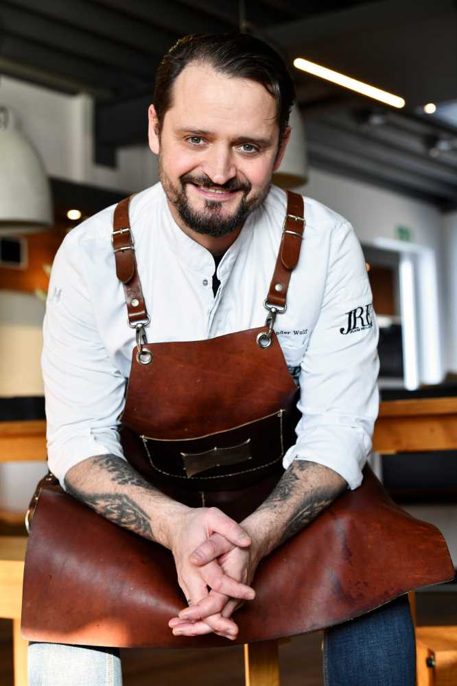 alexander-wulf-–-kochen-fuer-den-frieden alexander-wulf-–-kochen-fuer-den-frieden