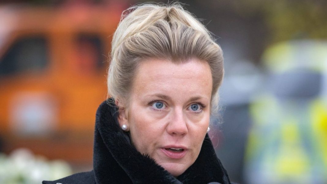 ina-brandes:-verkehrsministerin-von-nrw-trauert-um-ehemann ina-brandes:-verkehrsministerin-von-nrw-trauert-um-ehemann
