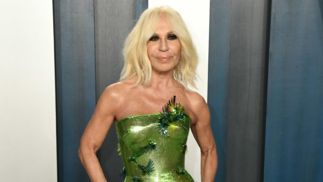 donatella-versace:-designerin-schwaermt-von-britney-spears