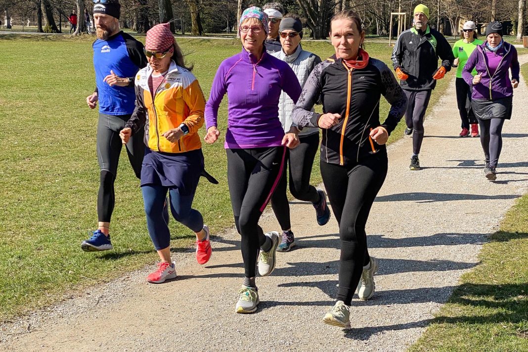 sonntag,-3.-april-2022-um-10-uhr-–-„salzburg-laeuft!“-–-lauftreff-in-hellbrunn 