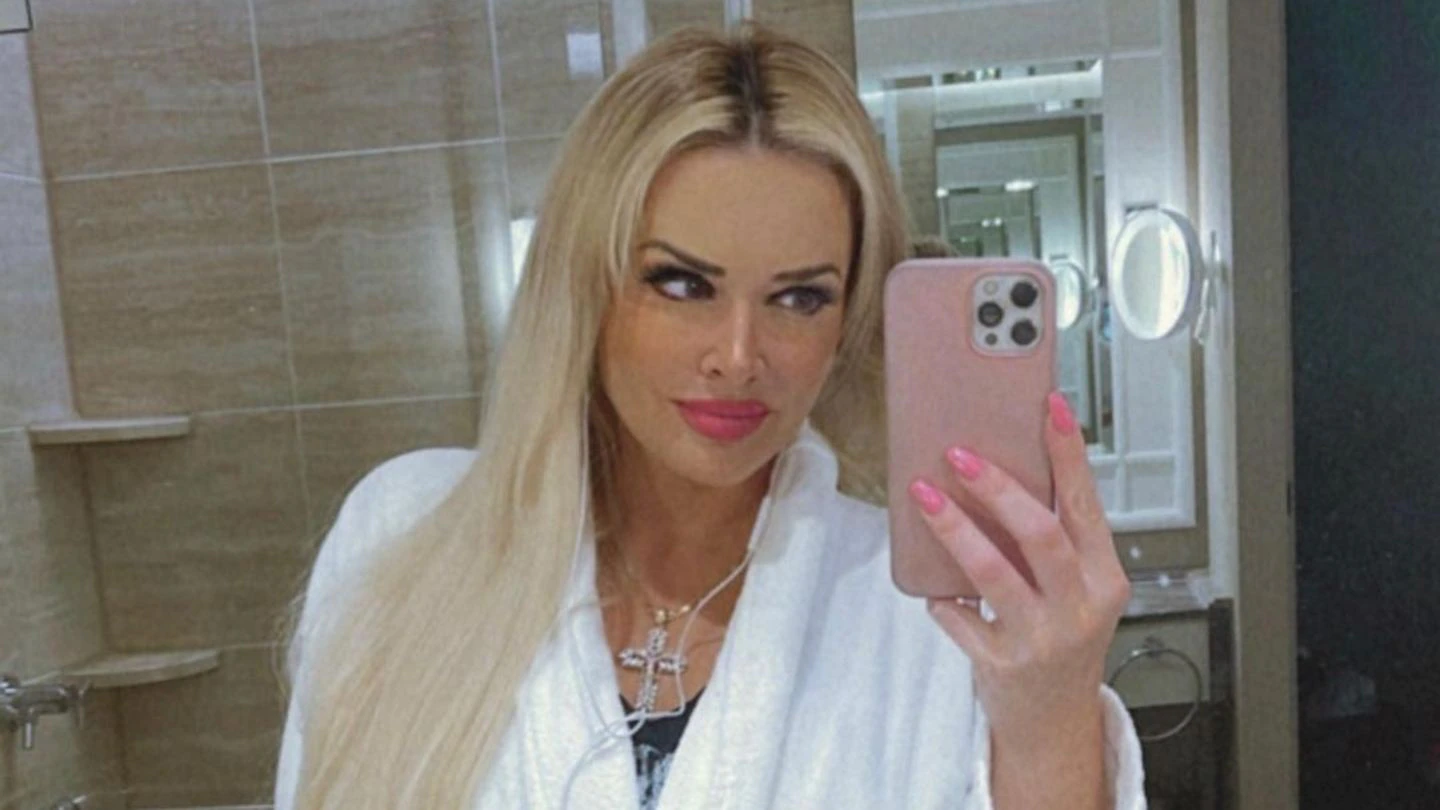 daniela-katzenberger:-uschi?-pam?-die-katze-ist-kaum-wieder-zu-erkennen daniela-katzenberger:-uschi?-pam?-die-katze-ist-kaum-wieder-zu-erkennen