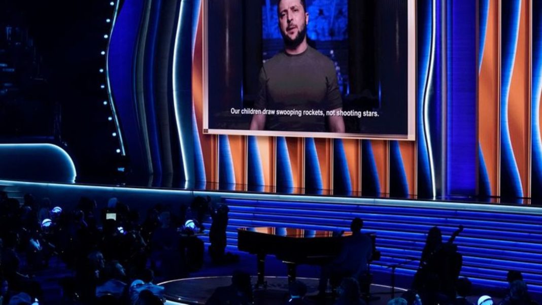 las-vegas:-praesident-selenskyj-mit-video-botschaft-bei-grammy-gala las-vegas:-praesident-selenskyj-mit-video-botschaft-bei-grammy-gala