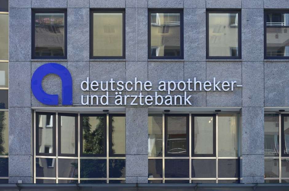 apobank-kaempft-nach-zwei-schwierigen-jahren-mit-dem-abbau-hoher-kosten apobank-kaempft-nach-zwei-schwierigen-jahren-mit-dem-abbau-hoher-kosten