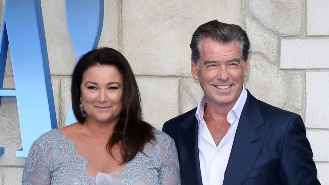 pierce-brosnan:-er-feiert-seine-liebe-mit-ehefrau-keely pierce-brosnan:-er-feiert-seine-liebe-mit-ehefrau-keely